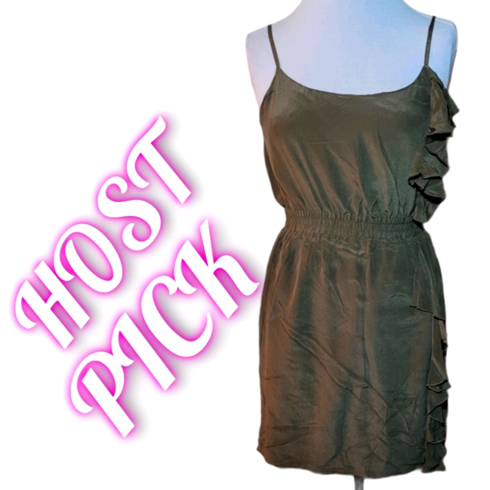 💕HP💕Sage Summer Dress
